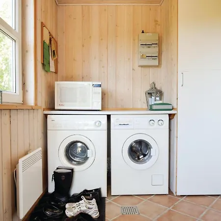 Three-bedroom In Сasa de vacaciones Nordenbro Vesteregn